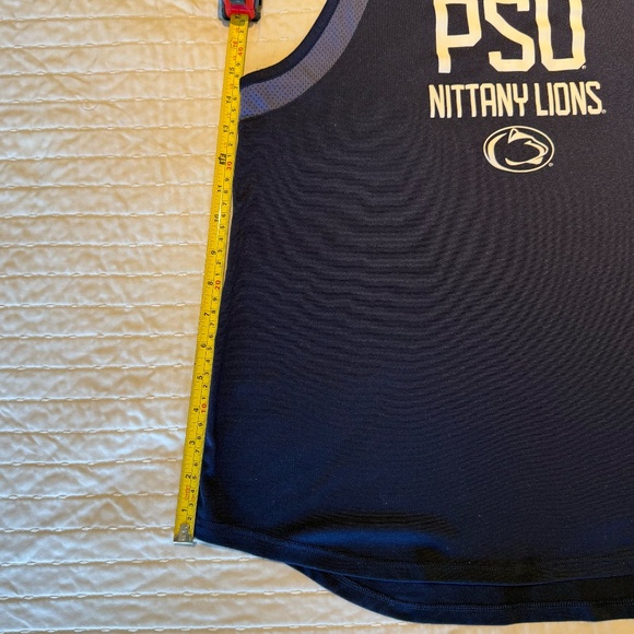 Under Armor Penn State Workout top - Picture 2 of 8